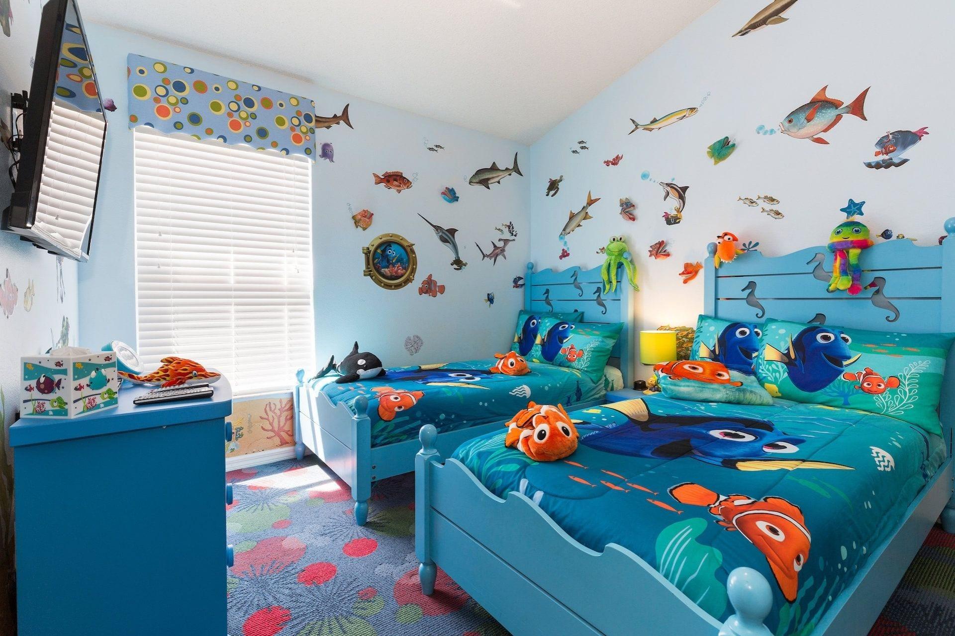 Guest bedroom