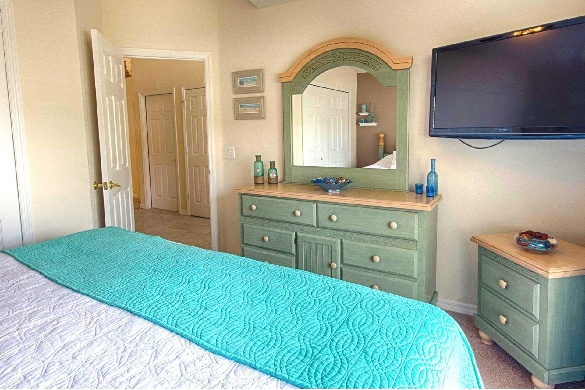 Kids twin bedroom