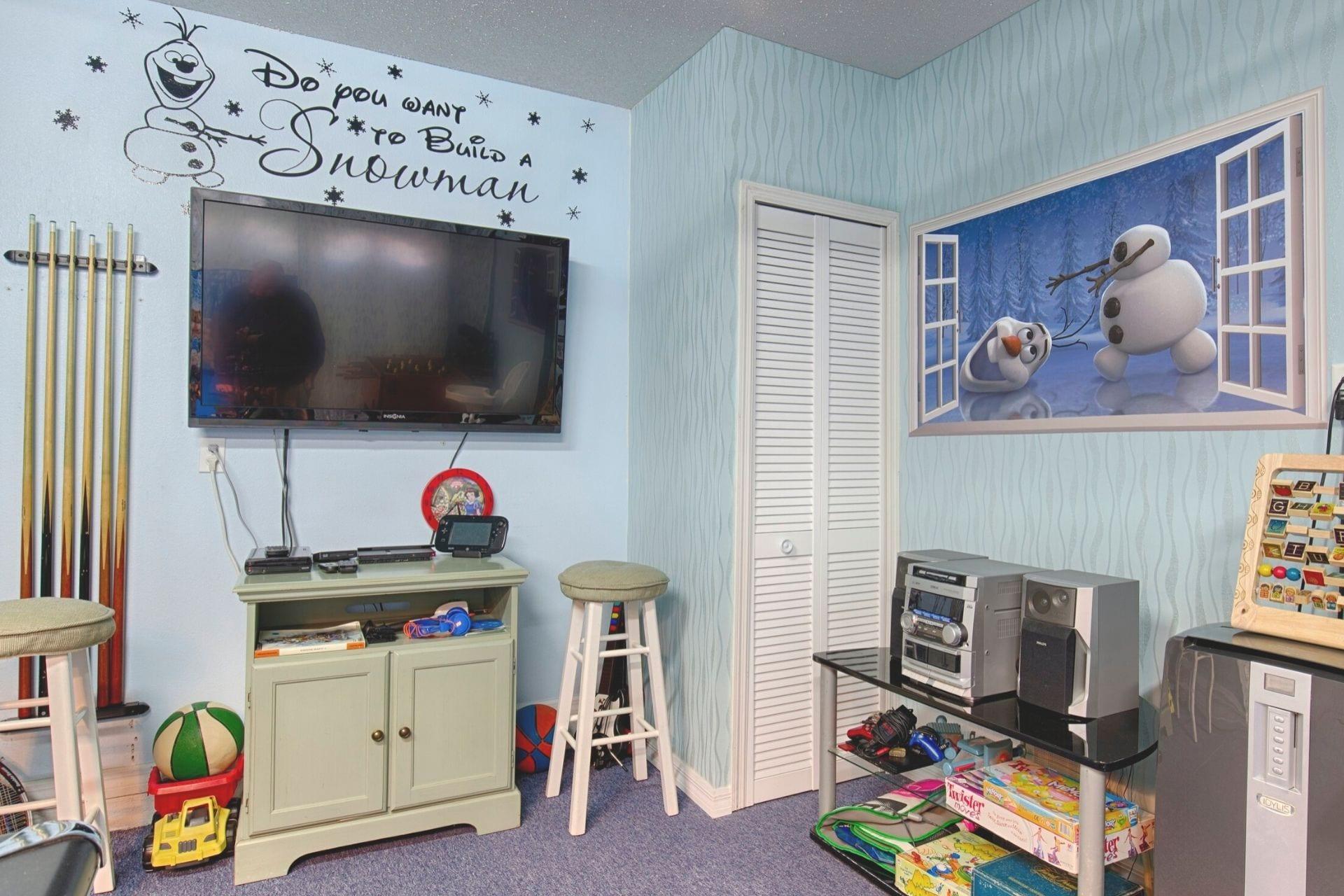 Game room arcade