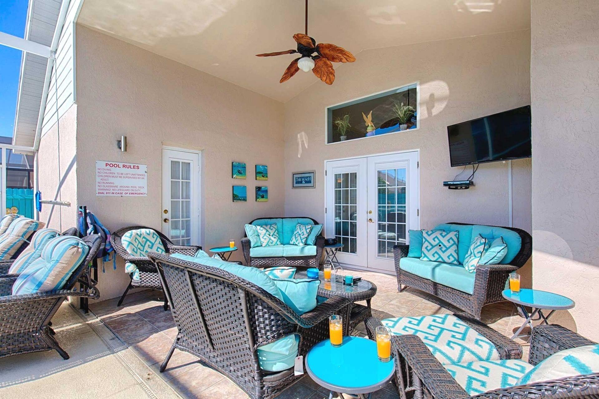 Lanai outdoor seating