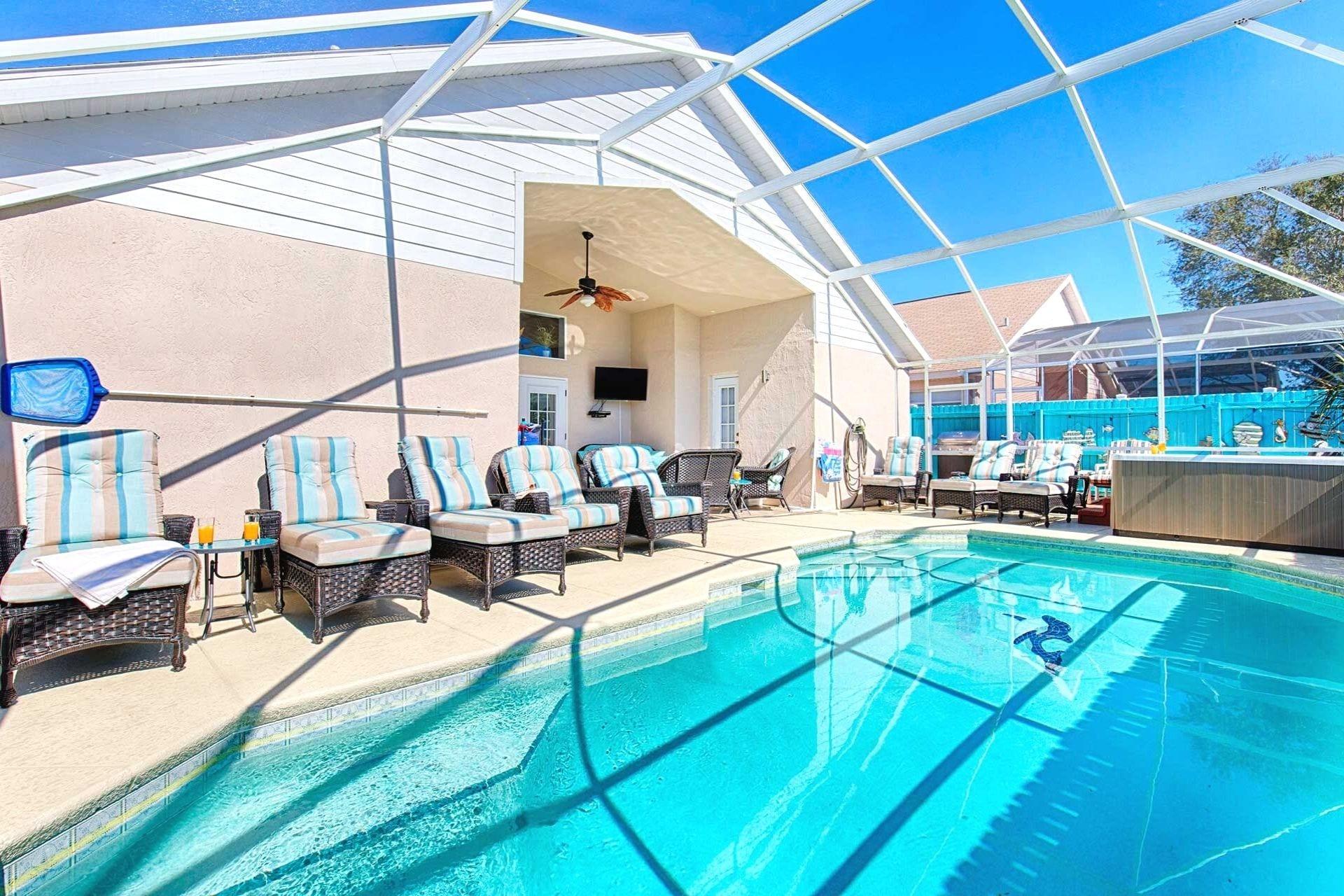 Villa near Disney with private pool